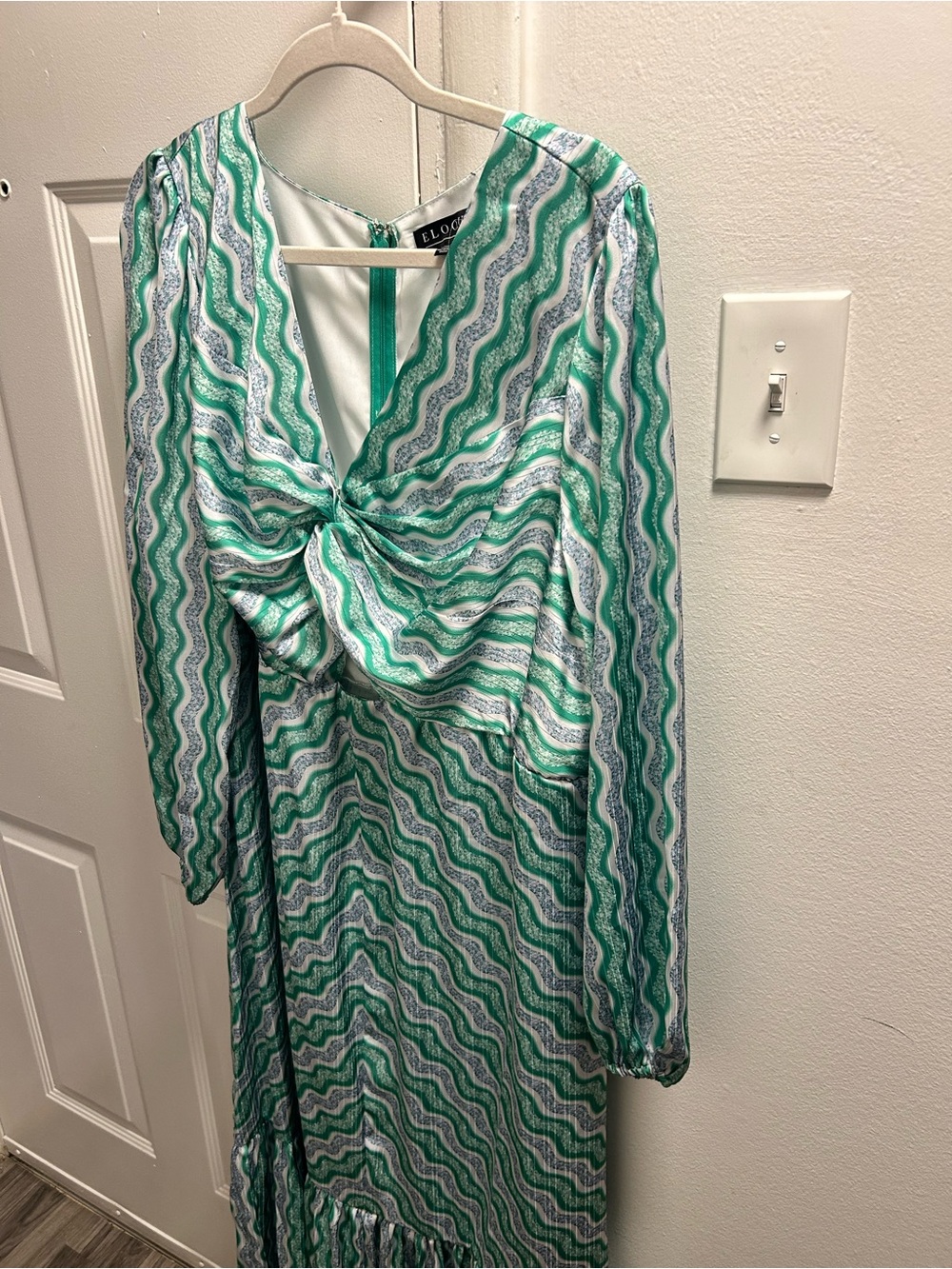 Eloquii Green and White Wave-Print Maxi Skirt